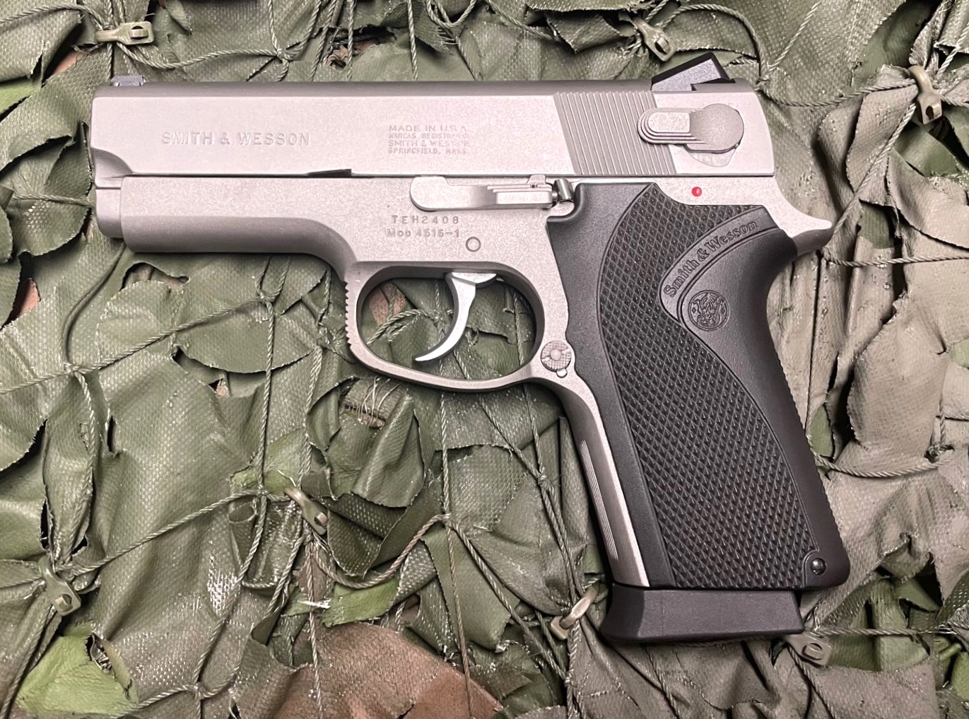 S&W 4516-1